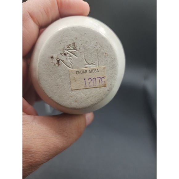 Cedar Mesa Native American Made Small Vase - Picture 3 of 5